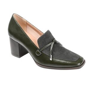 Journee Women's Comfort Foam Crawford Pumps